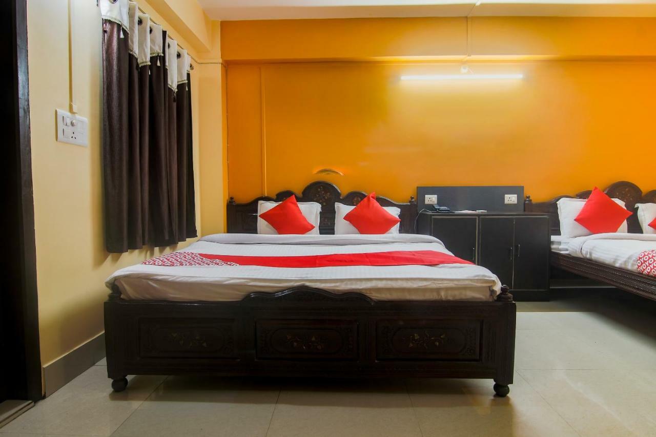 Oyo Dayal Residency Tezpur Eksteriør billede
